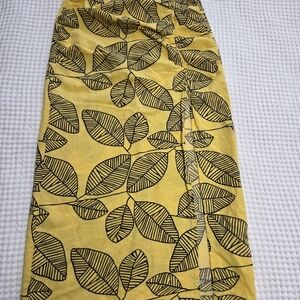 Zara Patterned Skirt Size XS